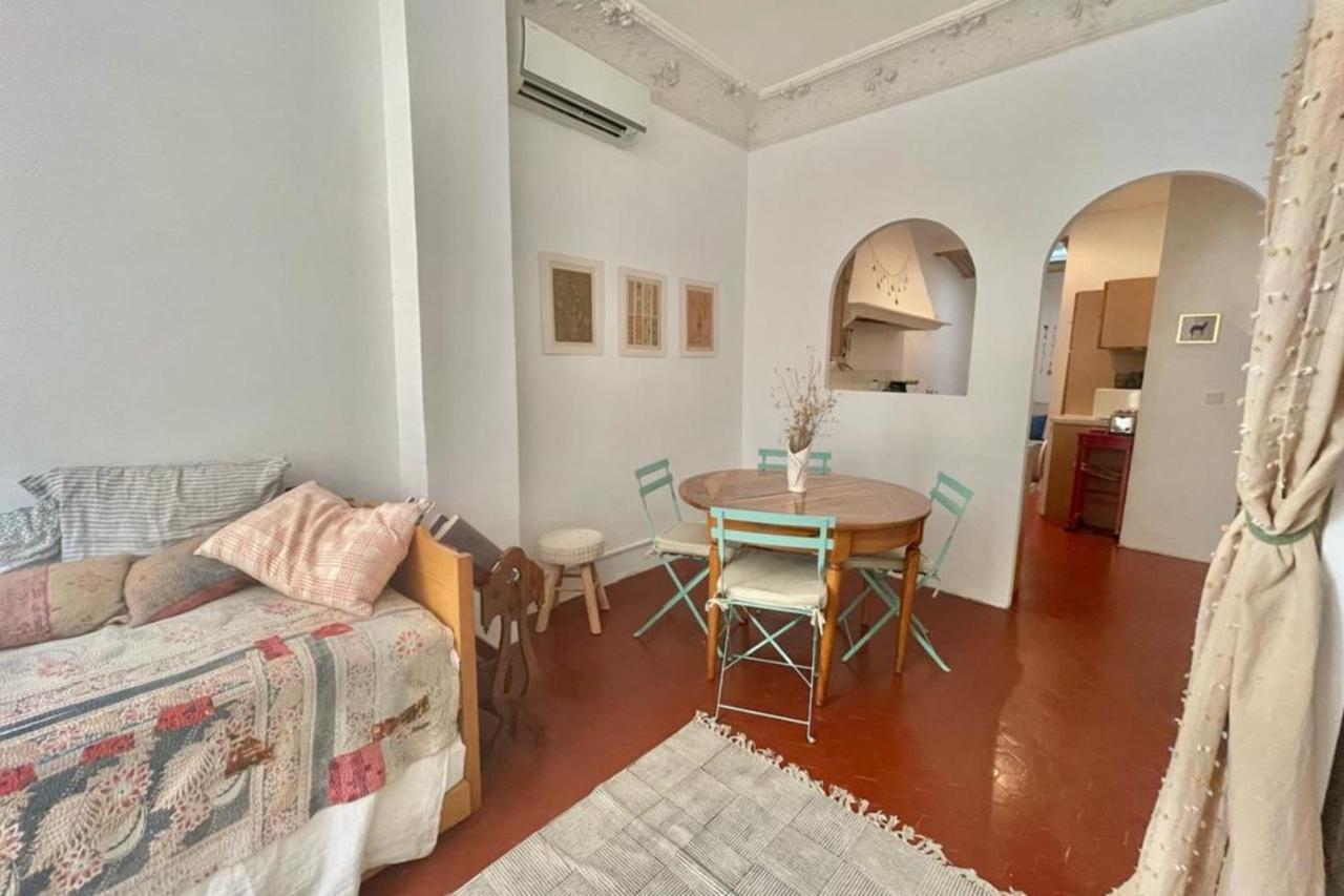 Villa Bnb Renting Great Studio In The Heart Of Cannes Old City Neighbourhood ! Extérieur photo