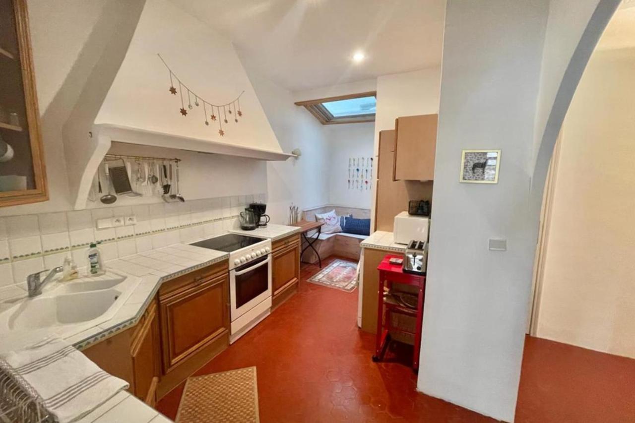 Villa Bnb Renting Great Studio In The Heart Of Cannes Old City Neighbourhood ! Extérieur photo